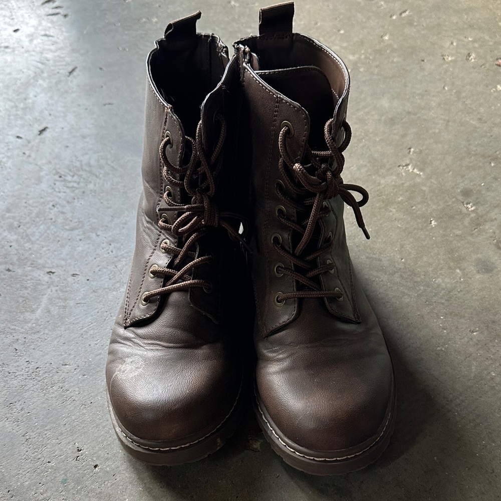 Women’s Brown Leather Boots